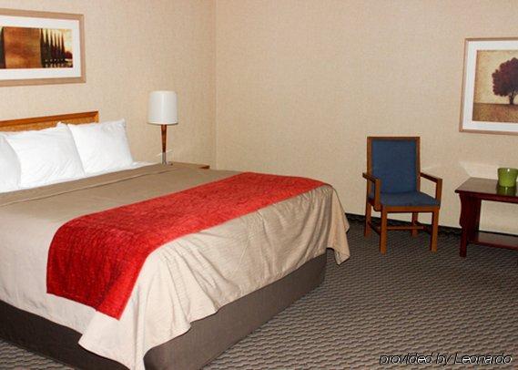 Spark By Hilton Oshawa